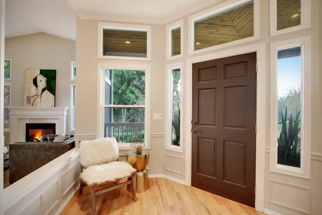 Entryway - 5031 113th Ave SE, Snohomish, WA