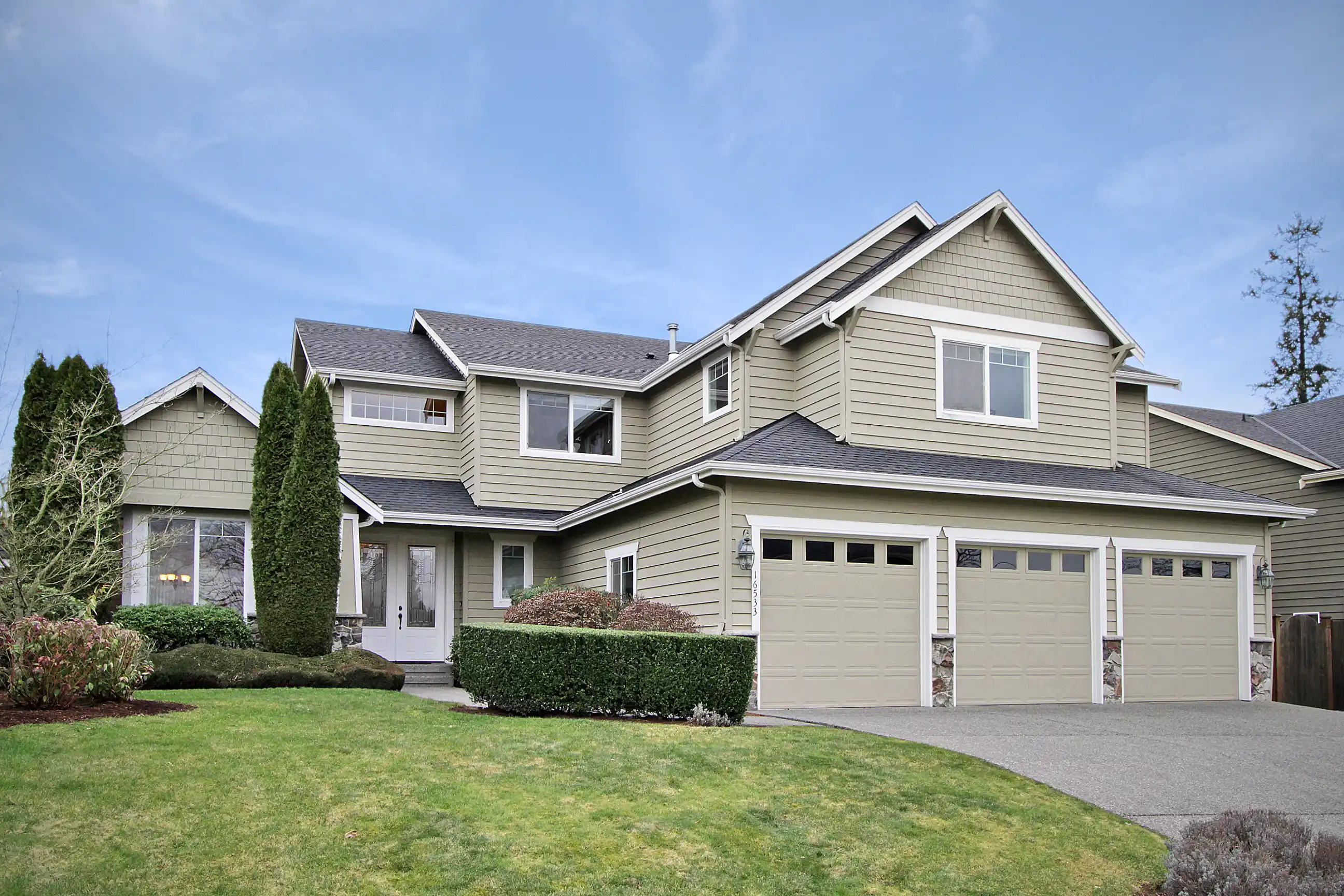 16533 124th Ave NE, Bothell