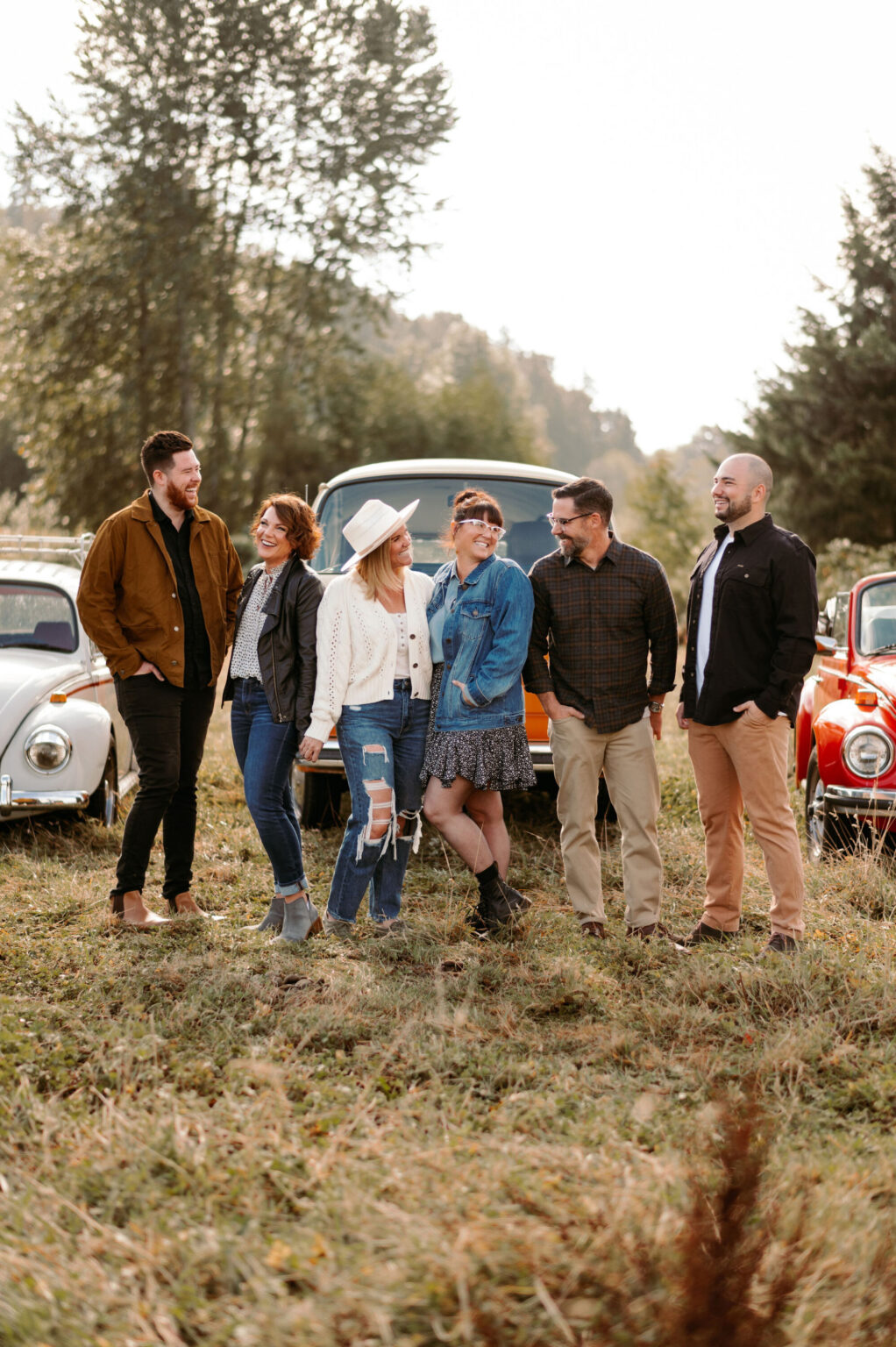 Lamb & Co. with HGTV's Lyndsay Lamb and Leslie Davis