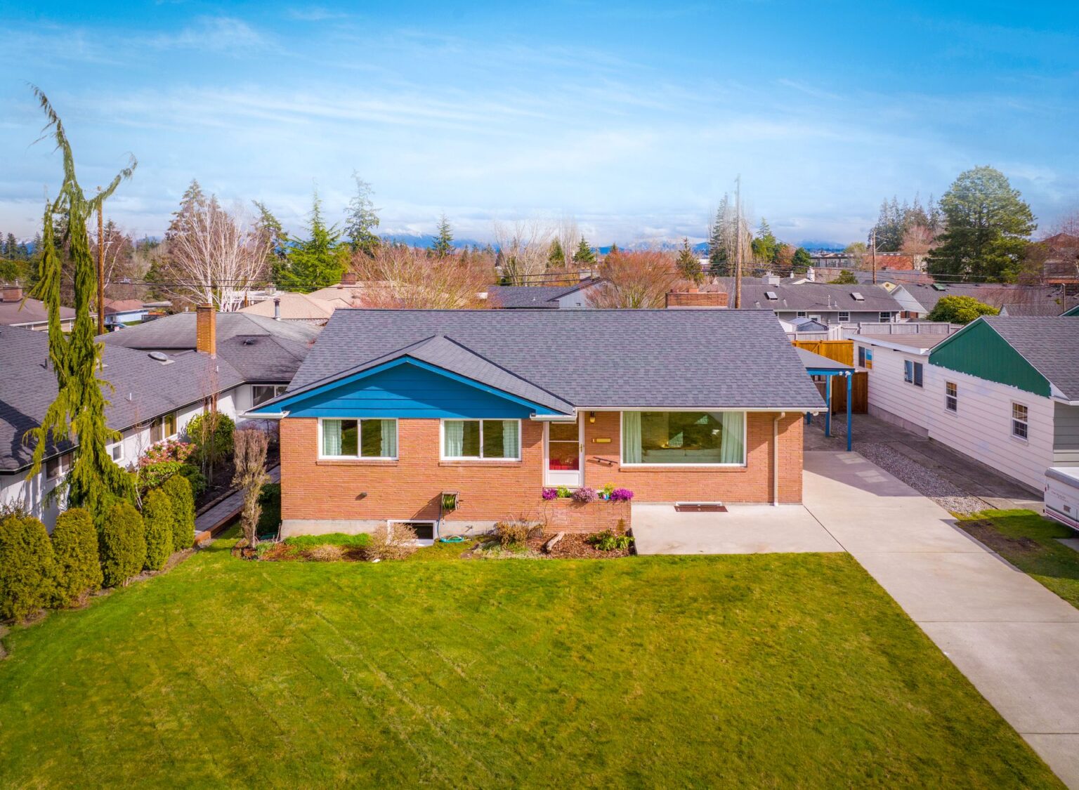 Modern MidCentury Charm in Everett Lamb & Co.