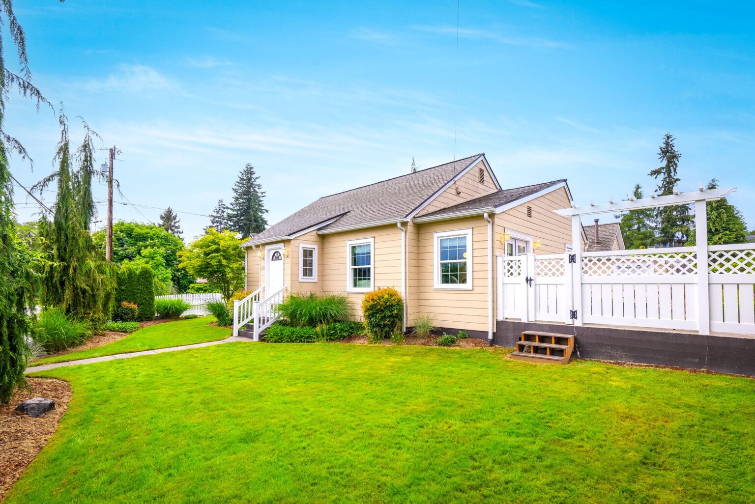 Traditional Snohomish Home + Freshly Renovated Cottage Lamb & Co.