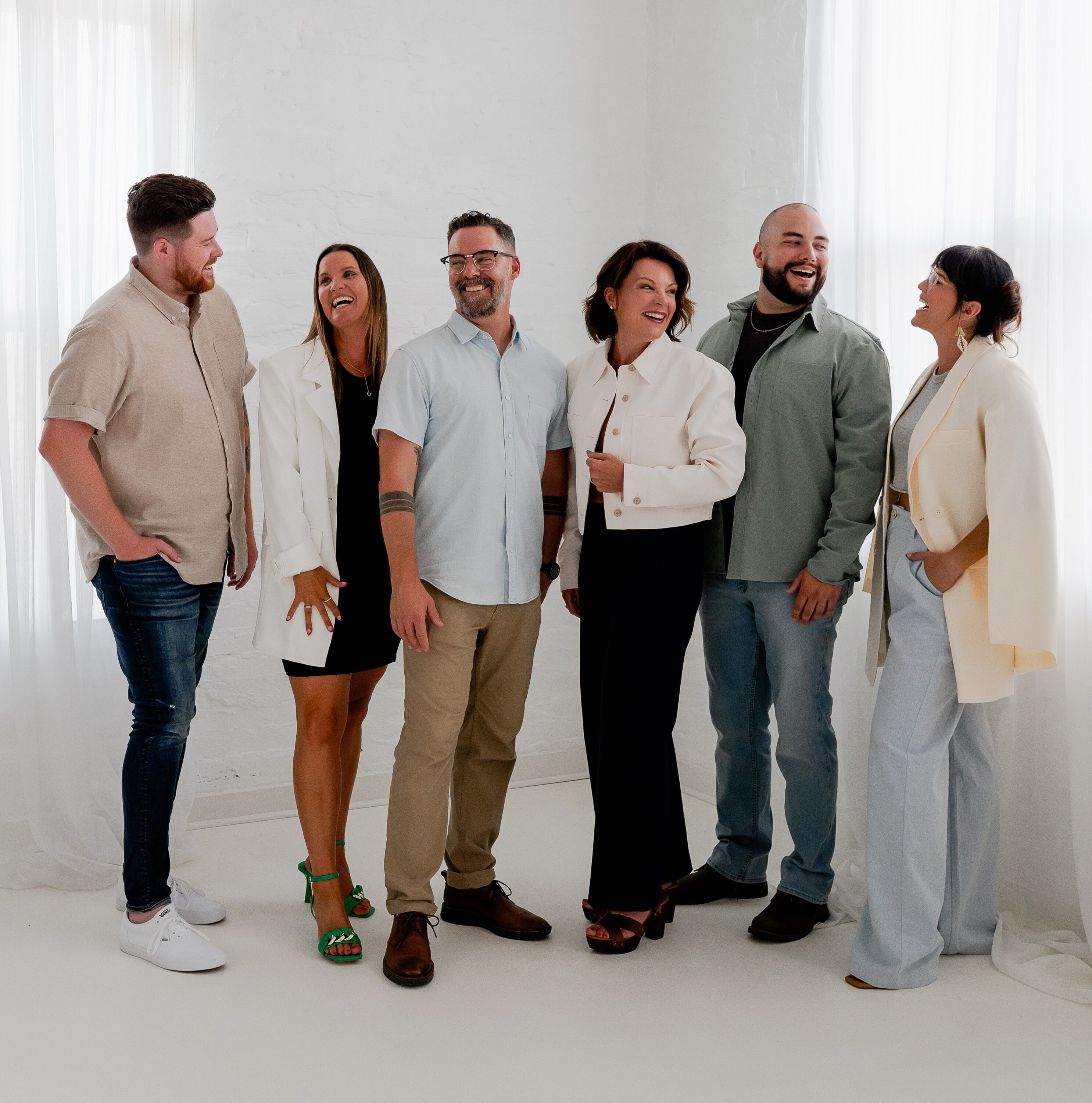 Lamb & Co. with HGTV's Lyndsay Lamb and Leslie Davis