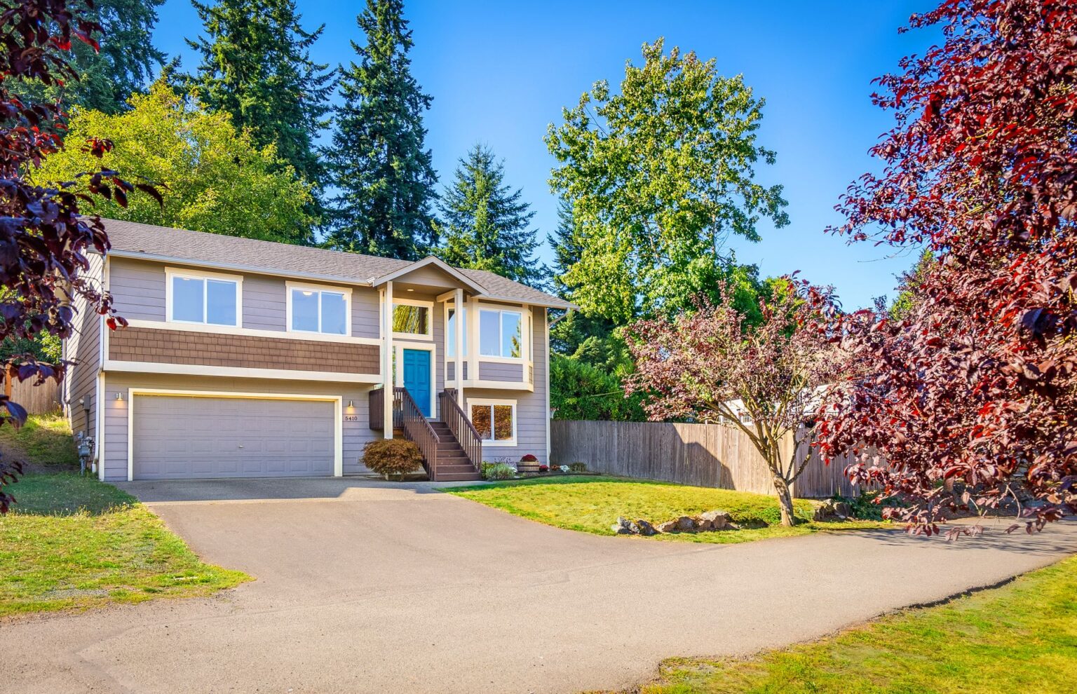 Quiet + Charming Everett Retreat Lamb & Co.