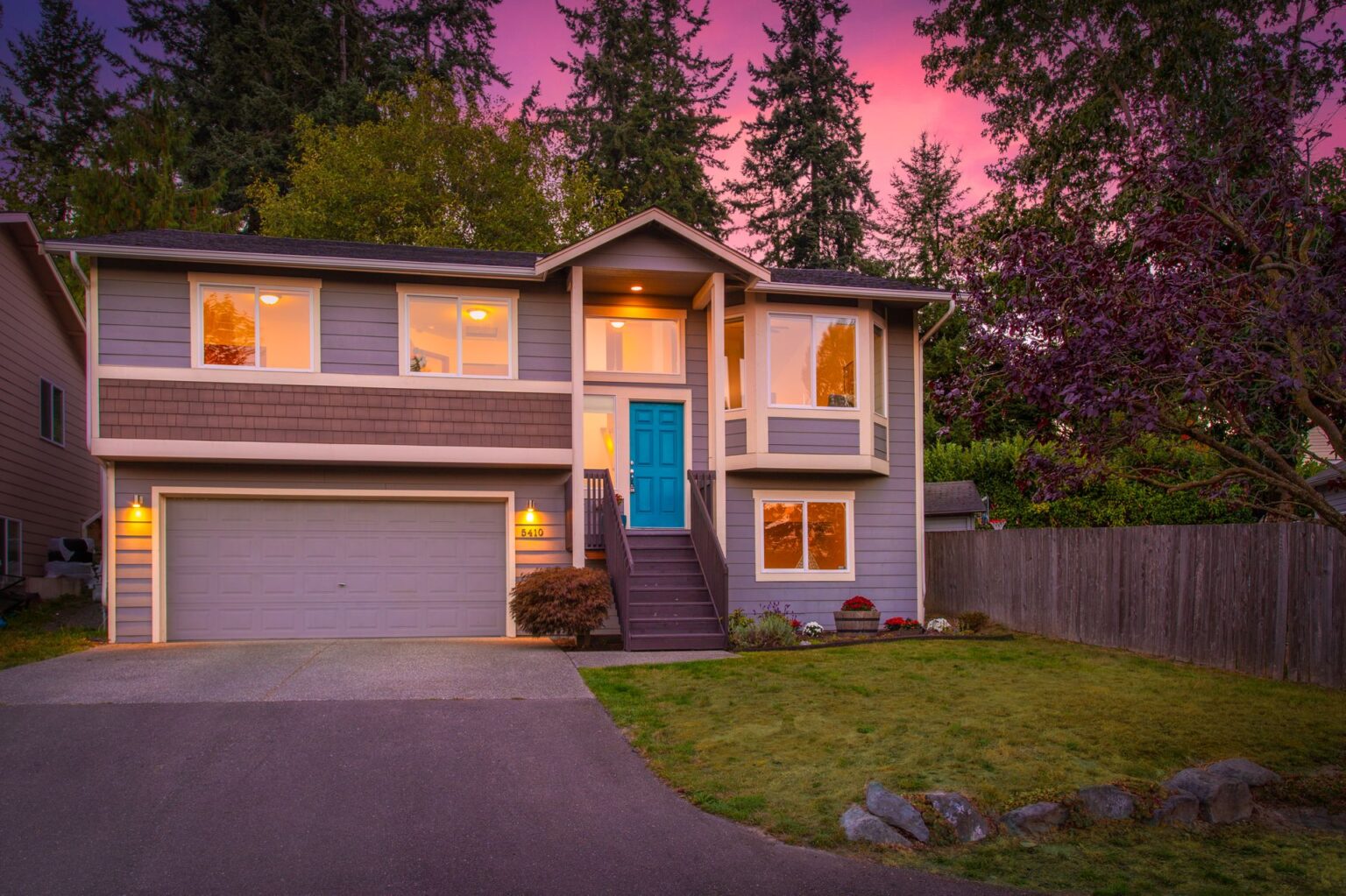 Quiet + Charming Everett Retreat Lamb & Co.